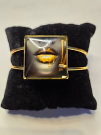Image 2 of GOLDEN LIPS!