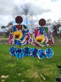 Summer dangle