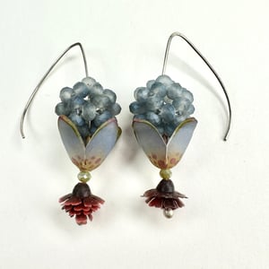 Icosahedron Egg Earrings