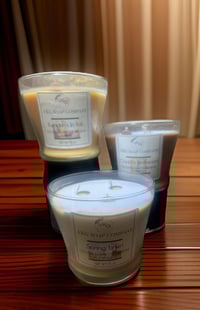 Image 2 of Natural Candle -Fall into Spring Large Candle edition