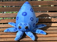 Image 5 of Blue-Ringed Octopus Plushie