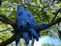 Image 2 of Blue-Ringed Octopus Plushie