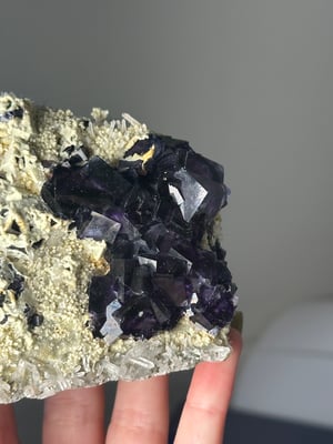 HIGH QUALITY CUBIC FLUORITE -CHINA- E