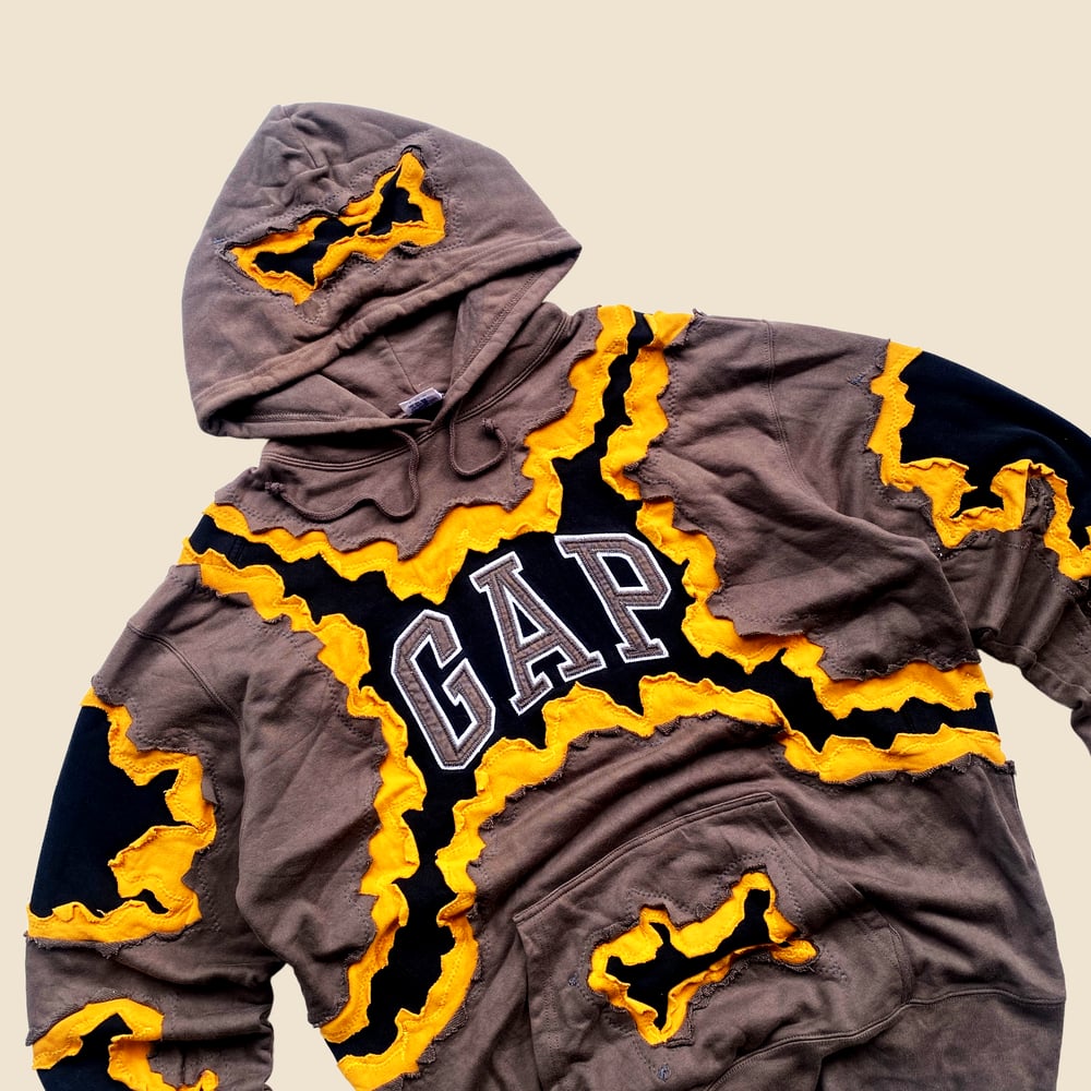 REWORKED GAP CRACKED HOODIE SIZE XLARGE 