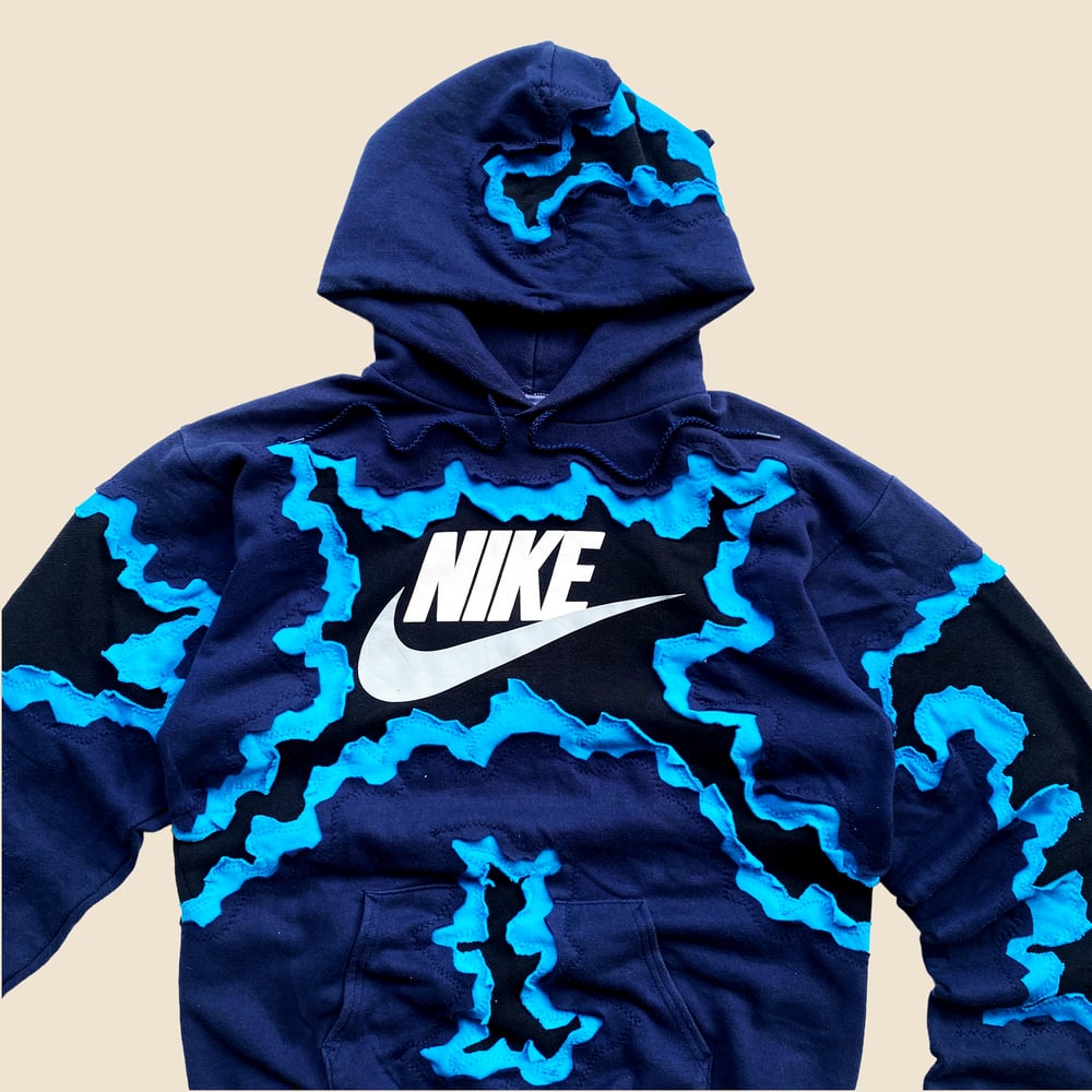 REWORKED NIKE SPELL OUT CRACKED NAVY HOODIE SIZE M 
