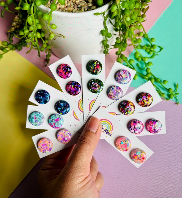 MINI STUDS 2