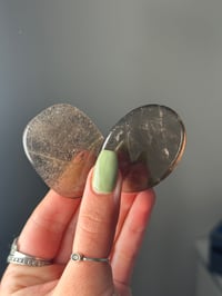 SMOKEY QUARTZ FLAT STONES