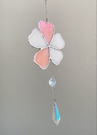 Image 5 of Flower Stained Glass Suncatcher – Iridescent Pink