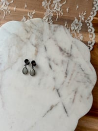 Image 3 of Labradorite Angel Tears (Black)