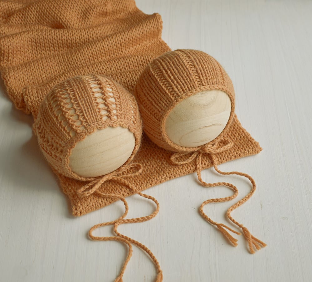 Image of Goldenrod Knit Bonnet & Wrap