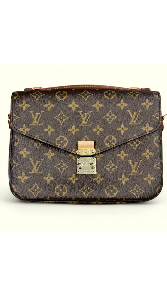 Image of Louis Vuitton Monogram Pochette Métis Bag