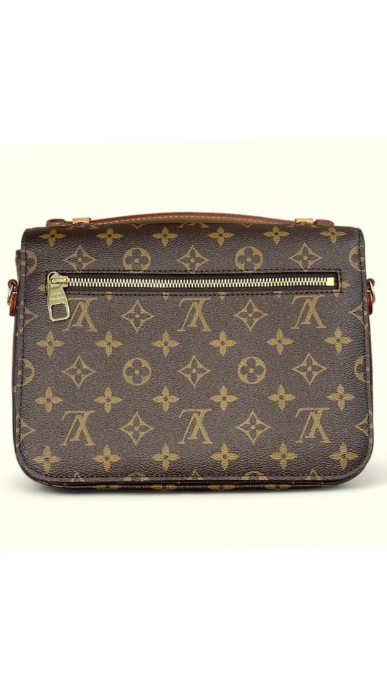 Image of Louis Vuitton Monogram Pochette Métis Bag