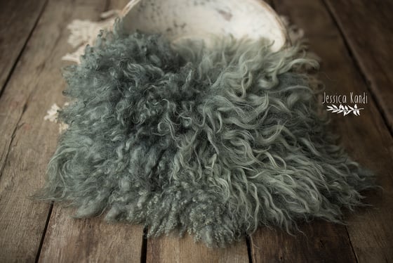 Image of Pine hand felted fur