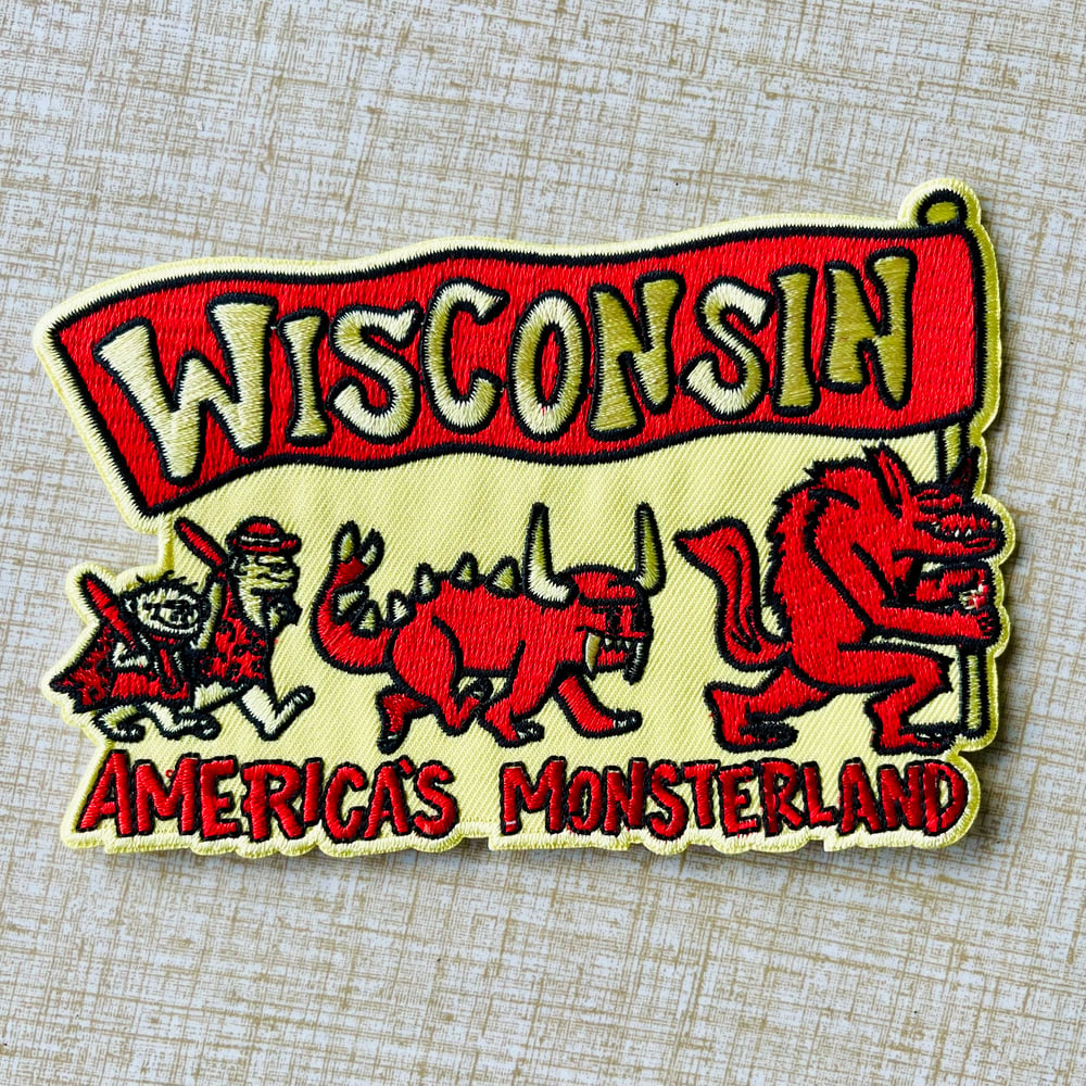 AMERICA'S MONSTERLAND Wisconsin Cryptid 5" Embroidered Iron On/Sew On Patch