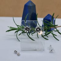Image 5 of Silver Daisy Studs (SJ071)