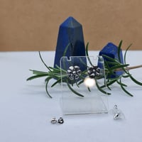 Image 6 of Silver Flower Studs (SJ072)