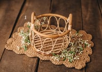 Image 3 of Antique meadow basket different colors