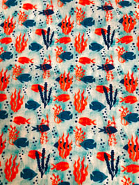 Image 1 of Tela 100% Algodón - Pececillos - Coral/Azul - 12€/m