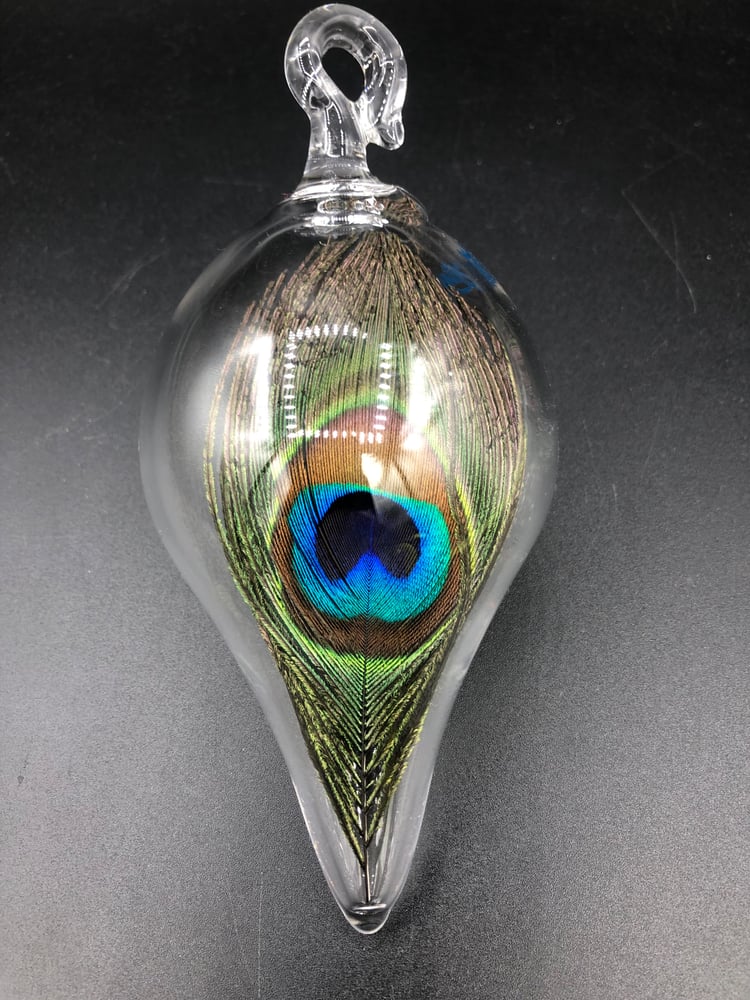 Image of Peacock ornament 003