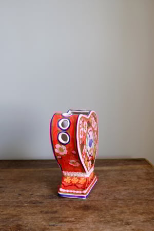 Image of Swan & Bramble - Large Romantic Vase