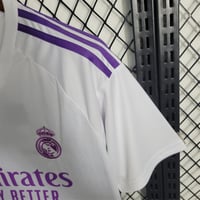 Image 5 of Real Madrid 23/24 Goalkeeper Jersey