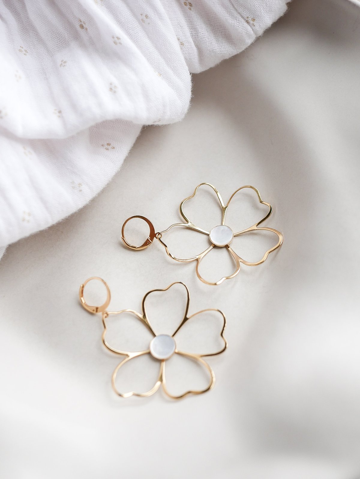 Image of Boucles d'Oreilles NAOLIE - Blanc