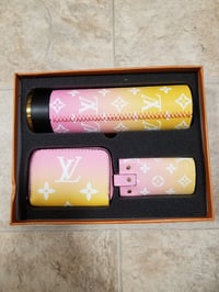 Image 5 of LV Vacuum insulated Thermos  Bottle with Digital Display 2022