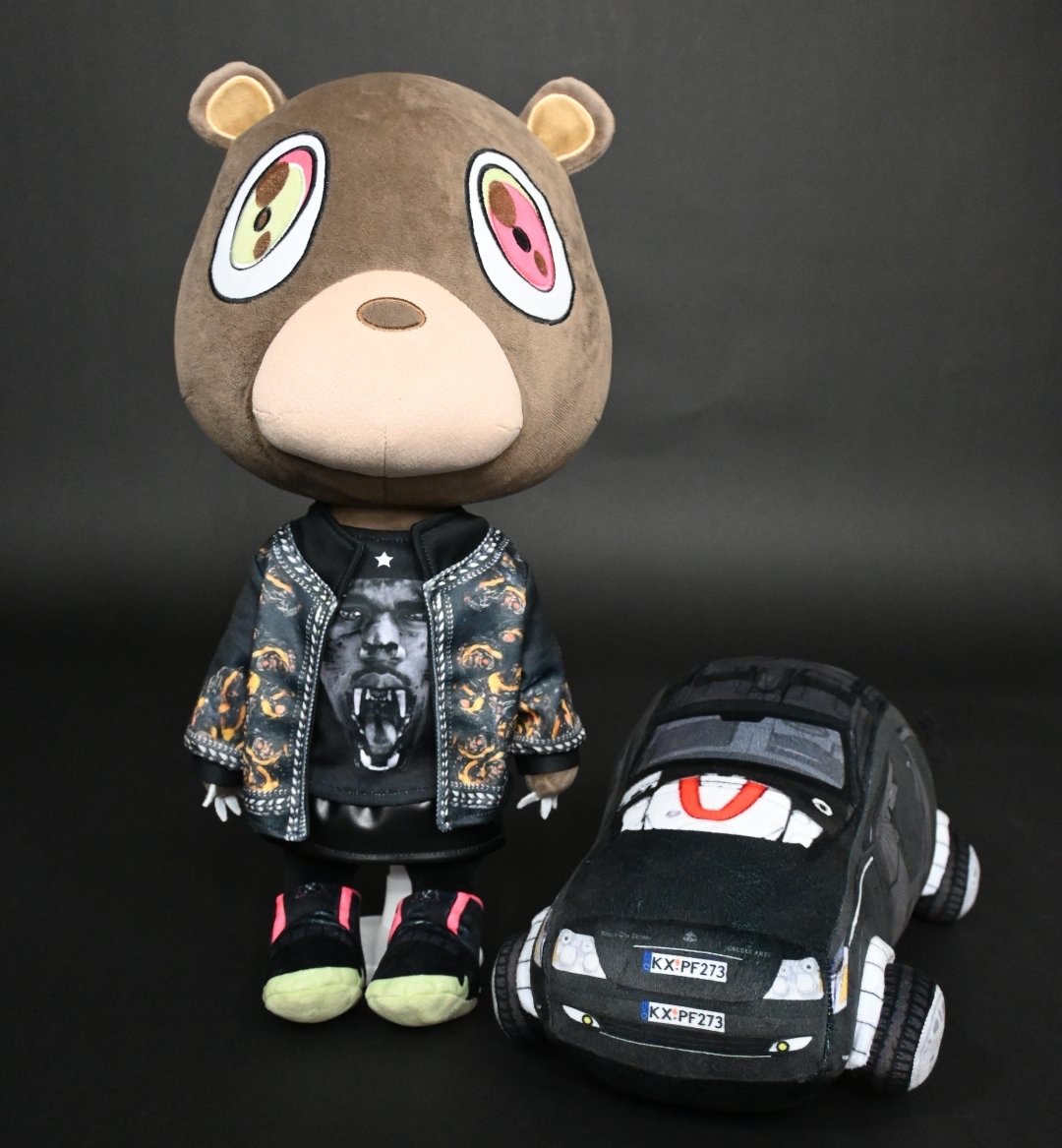 WTT Bear & Otis Maybach | GREDEE Arts