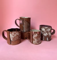 Image 5 of Shades of pink, Lace mug