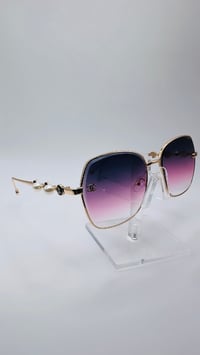 Image 1 of Cc peral sun glasses