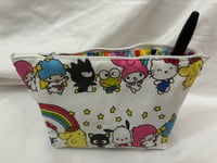 Image 2 of Anime Mascot Lineup Zipper Pouch