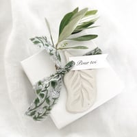 Image 2 of ETIQUETTE CADEAU en Céramique