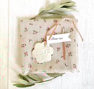 Image of FUROSHIKI kit pour jolis cadeaux