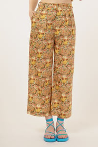 Image 4 of PANTALONE PHILADELPHIA PARADISE GIALLO €186 -30%