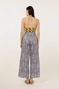 Image 4 of PANTALONE PERÙ FLORAL BLU €180 -30%