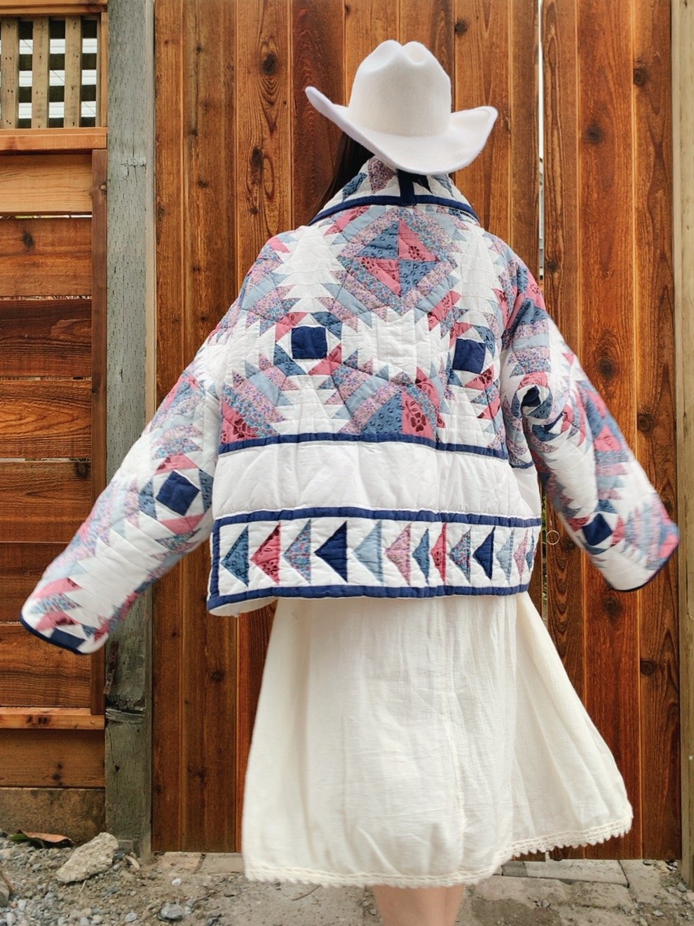 Image of Quilt Shawl Coat — Pineapple