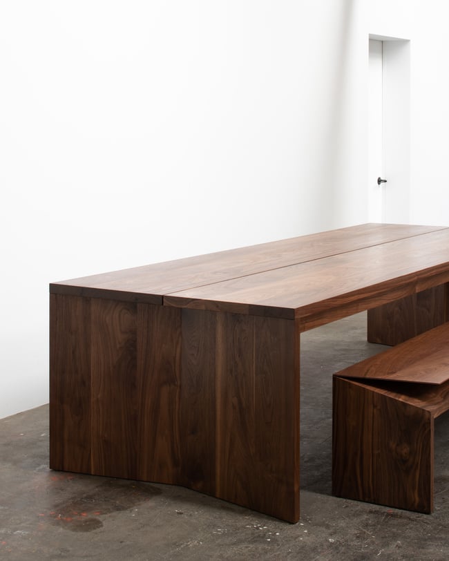KANE DINING TABLE