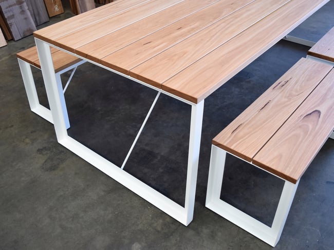 ERIN OUTDOOR TABLE AND BENCHES