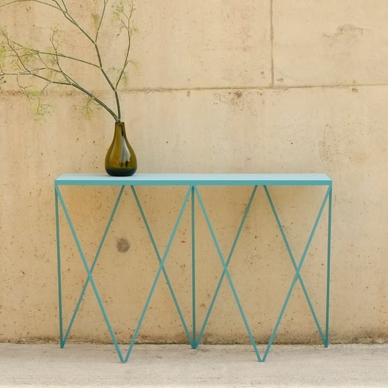 Image of Giraffe console table with natural linoleum top