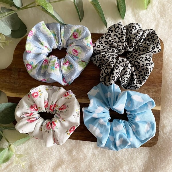 Image of Mini Fabric Scrunchies