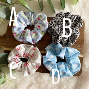 Image of Mini Fabric Scrunchies