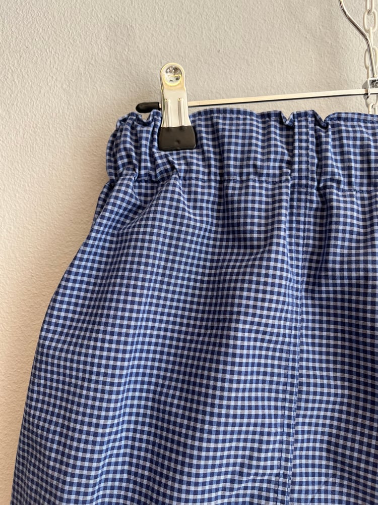 Image of Shorts i mørkeblå genbrugsskjorter (xs-m)