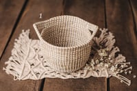 Image 2 of White basket Ariana