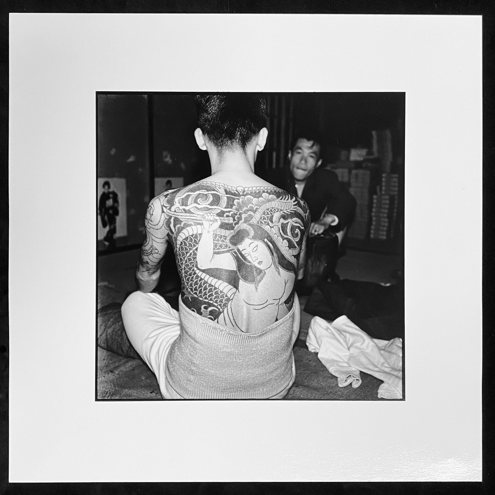 その他 HORYOYSHI III L'ARTE DEL TATUAGGIO Tattoo by Horiuno III, c. 1955, Tokyo - Gelatin silver print