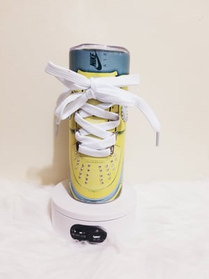 Image of 20 oz SNEAKER TUMBLER 