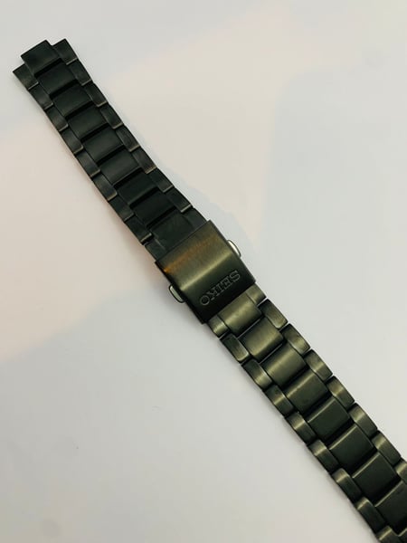 Image of Rare seiko black steel gents watch strap,curved lugs,20mm, genuine seiko,japan.(GN-01)