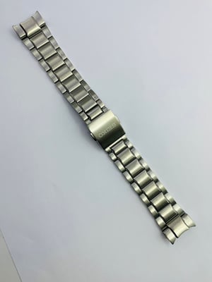 Image of Rare seiko heavy duty solid stainless steel gents watch strap,curved lugs,21mm, genuine,(GN-03)