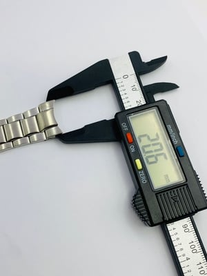 Image of Rare seiko heavy duty solid stainless steel gents watch strap,curved lugs,21mm, genuine,(GN-03)