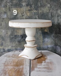 Cake stand   9   white 