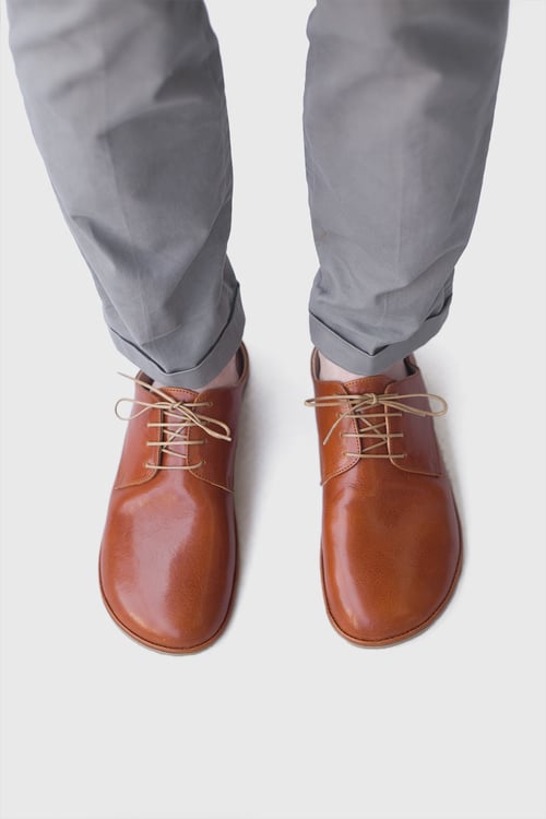 Image of Plain Toe Derby in Veg-tanned Lustrous Tobacco